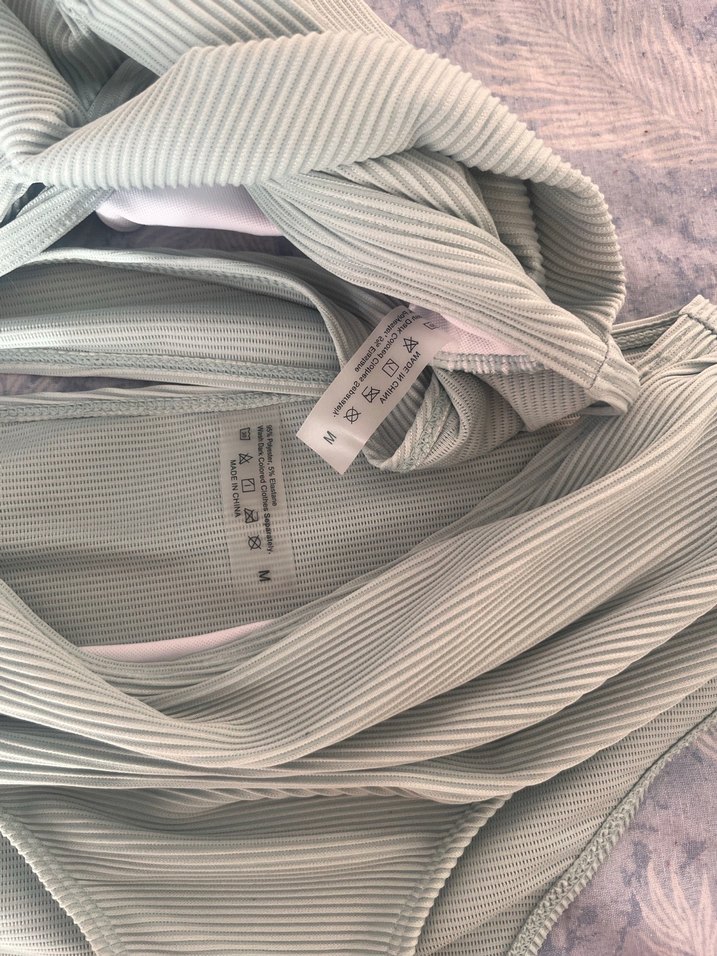 Su yeşili Pilili Strappy Bikini Takımı - Görsel 5