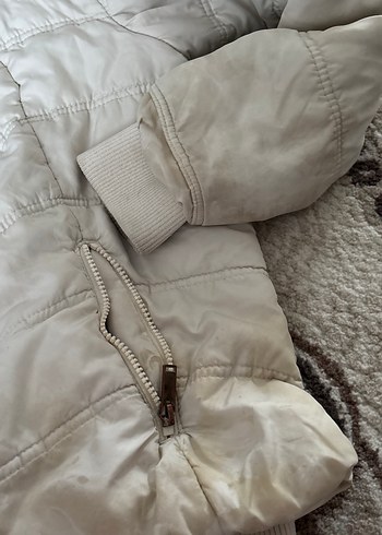 Beyaz Kapüşonlu Kadın Kışlık Ceket - Görsel 2
