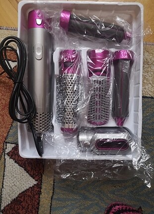 DYSON SAÇ ŞEKİLLENDİRİCİ 