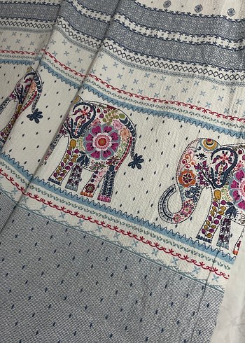 Gri Fil Desenli Baskılı Yatak Örtüsü - Görsel 2