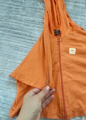 Kız Çocuk Parlak Turuncu Kapüşonlu Panço - Görsel 2
