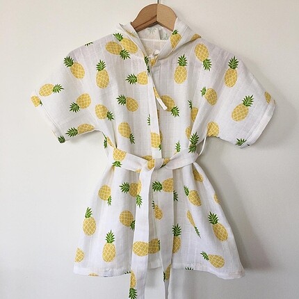 Ananas Desenli Bornoz