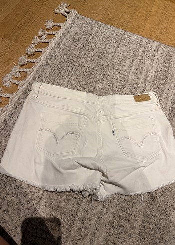 Levis Beyaz Denim Sort