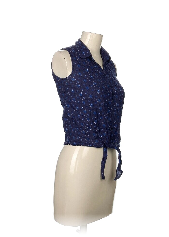 LC Waikiki Gömlek %70 İndirimli. - Görsel 2