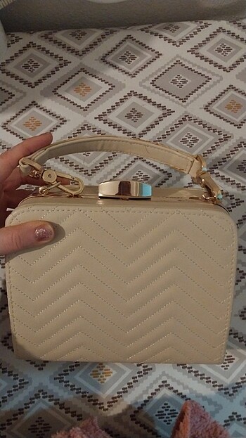 KUTU CANTA - Görsel 4