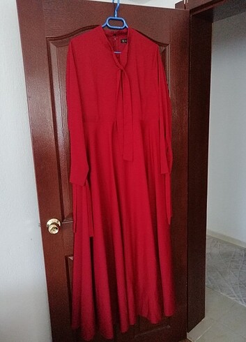 44 Beden Alvina kırmızı bordo tesettür elbise