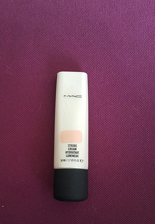 mac strobe krem