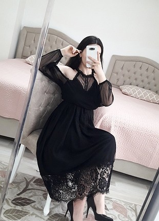 Siyah elbise