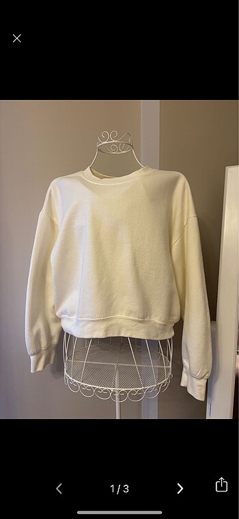 Zara sweatshirt
