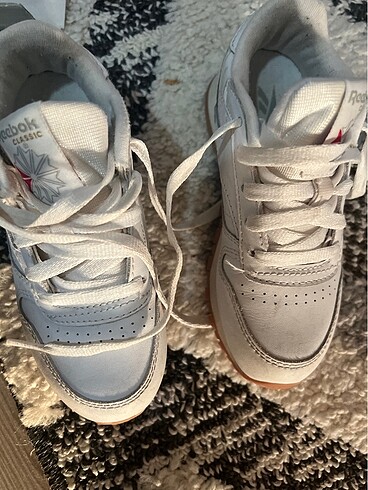 Reebok 28 numara