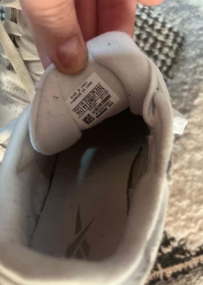 Reebok 28 numara - Görsel 3