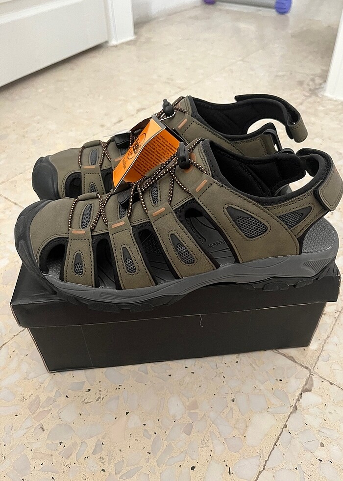 DOCKERS SANDALET SIFIR ETİKETLİ 42 NO - Görsel 3