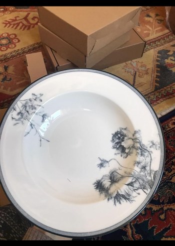 Mavi Çiçek Desenli Beyaz Tabak - Görsel 5