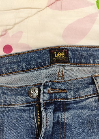 Lee Mavi Denim Jean