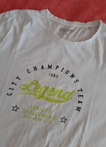 Colins tshirt