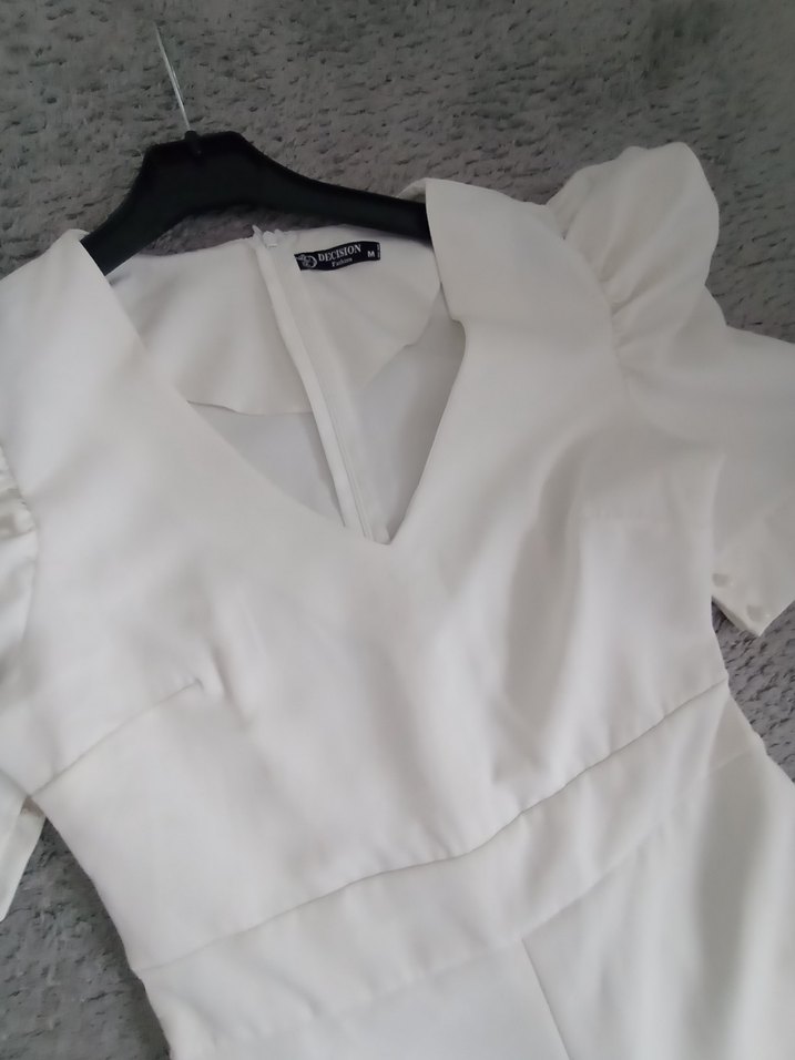 Beyaz V Yakalı Kısa Keten Tulum - Görsel 4