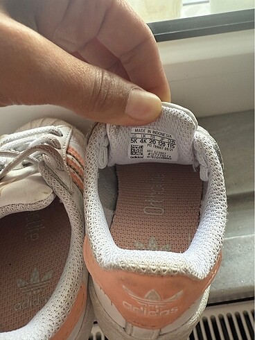 20 Beden beyaz Renk Adidas superstar
