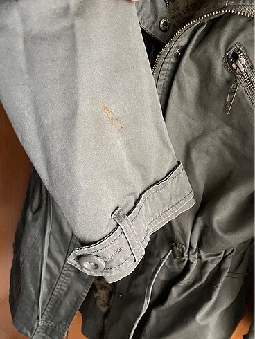 Pull & bear M haki yeşil pelerin yakalı parka trençkot - Görsel 4