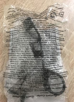 Kirpik kıvırma aleti + 3 adet tester ruj