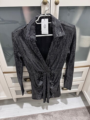 Stradivarius Stradivarius pullu taşlı mini elbise