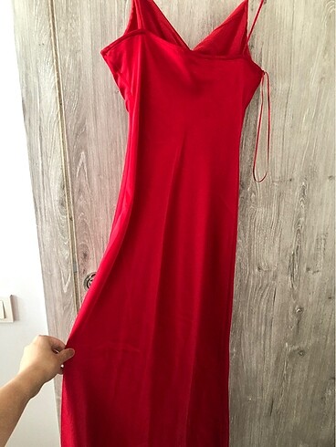 xs Beden kırmızı Renk Zara saten kamisol elbise