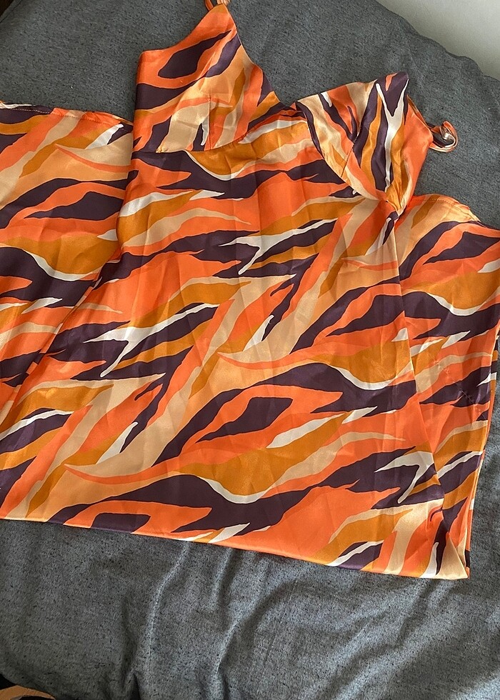 Trendyol elbise - Görsel 3