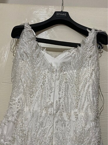 Omuzları taş detaylı gelinlik - Görsel 7