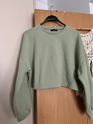 Crop sweat
