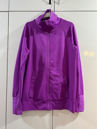 Adidas sweatshirt