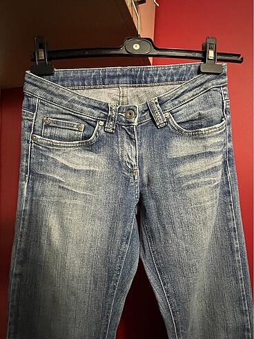 38 Beden Taşlı jean