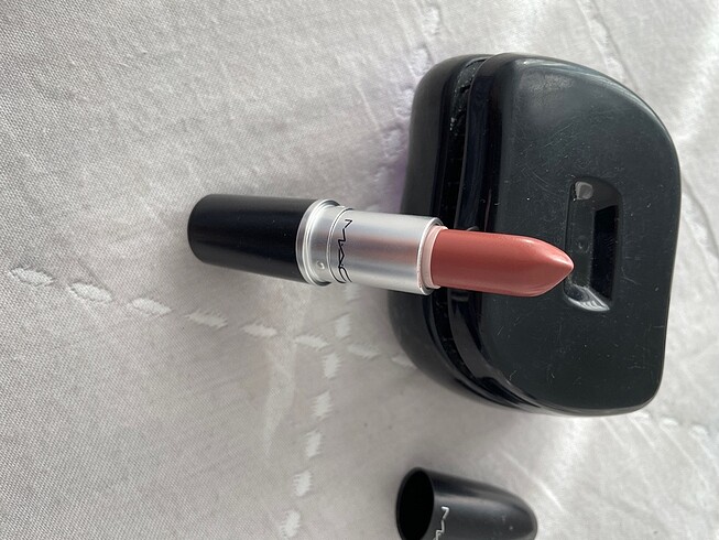 MAC Ruj Velvet Teddy