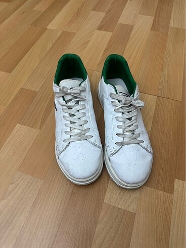 LACOSTE 43 NUMARA ERKEK SPOR AYAKKABI
