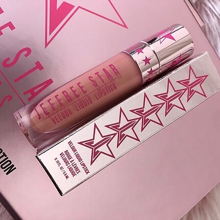 Jeffree star likit mat ruj