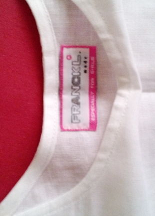 Markasız Ürün dantel detayli tişört