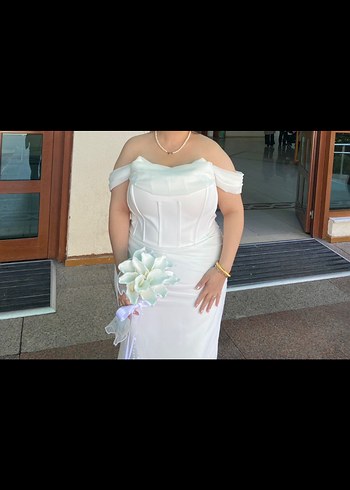 Beyaz Straplez Balık Gelinlik - Görsel 2