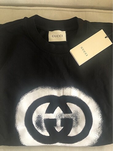 Gucci t-shirt (unisex bir ürün)