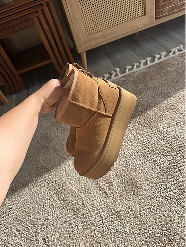 39 Beden camel Renk Ugg bot