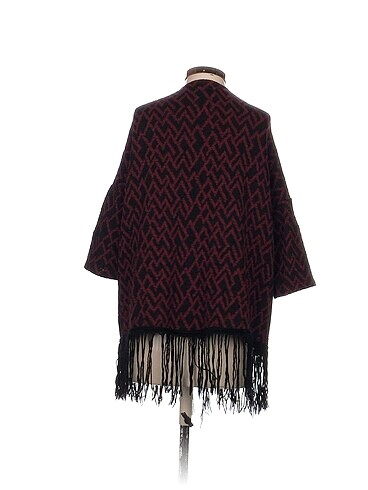 m Beden Pull and Bear Hırka %70 İndirimli.