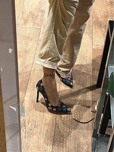 39 Beden çeşitli Renk Siyaj renkli baskılı stiletto