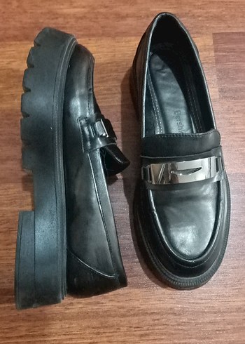 39 Beden Siyah Bershka Loafer