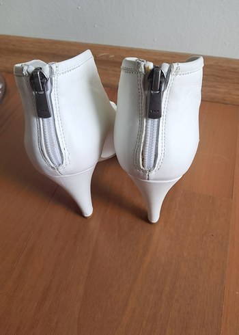 Kadın Beyaz Deri Stiletto Gece Ayakkabısı - Görsel 5