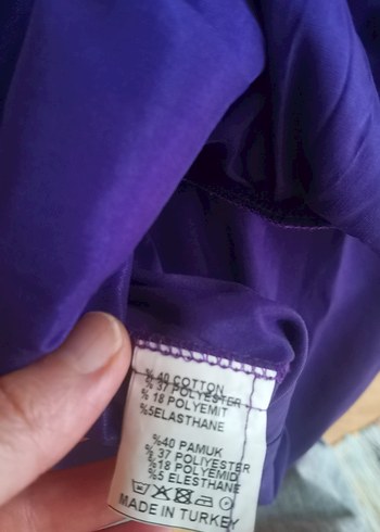 Düğmeli Mor  Bluzu, Uzun Kollu, V Yakalı - Görsel 3