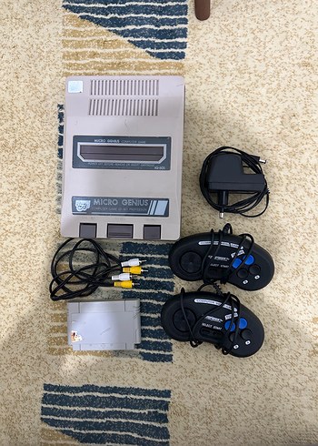 Diğer Retro Micro Genius Oyun Konsolu Seti