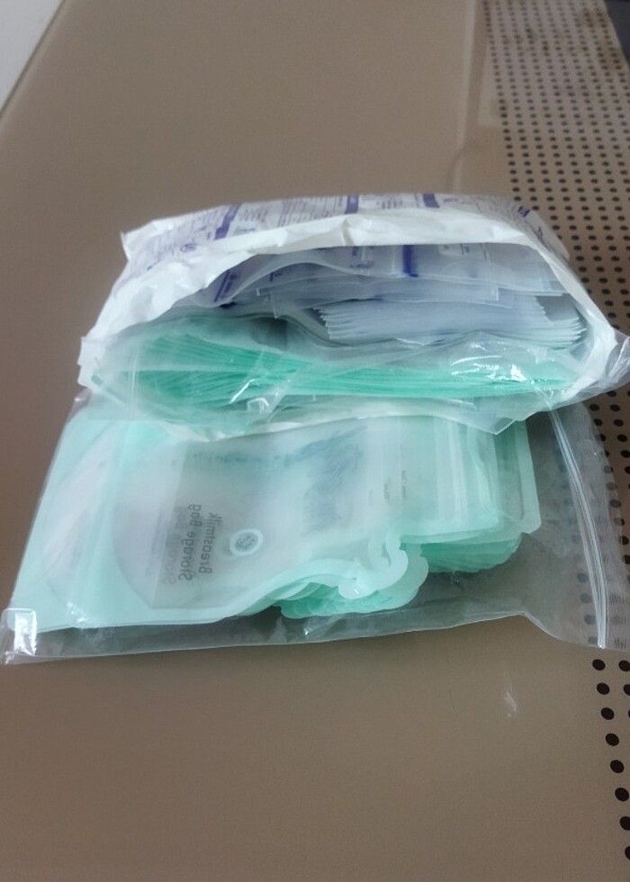 76 adet süt saklama poşeti  - Görsel 2