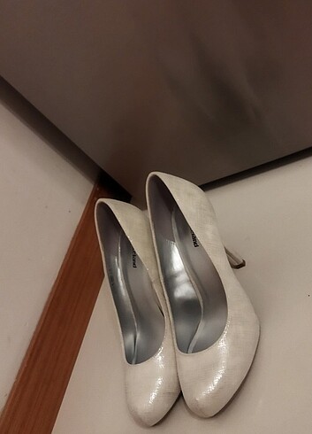 Deichmann'dan alındı Bir kere giyildi 37 no - Görsel 6