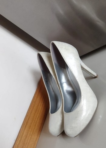 Deichmann'dan alındı Bir kere giyildi 37 no - Görsel 8