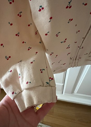 Kız Çocuk Kapüşonlu Nakışlı Fermuarlı Sweatshirt - Görsel 3