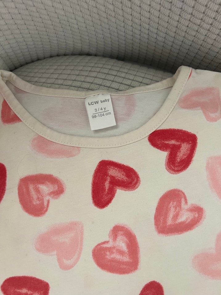 Pembe Kalp Desenli Kız Bebek Takımı - Görsel 2