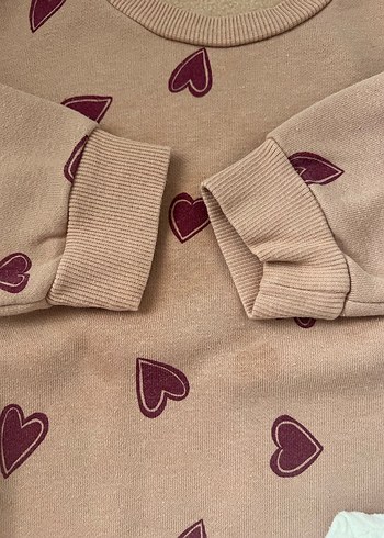 Uzun Kollu Pembe Kalp Desenli Örgü Bebek Takımı - Görsel 2