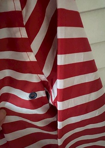 Çocuk Kırmızı Çizgili Fermuarlı Yağmurluk - Görsel 5